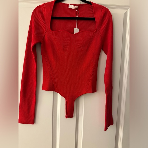 One Grey Day x Revolve Seville Bodysuit RED Size LARGE . NWT - Picture 7 of 7